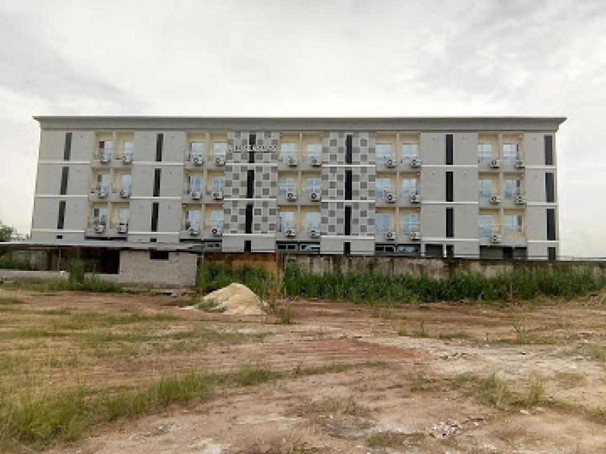 Room In Lodge - All Seasons Hotel-Owerri Exteriör bild
